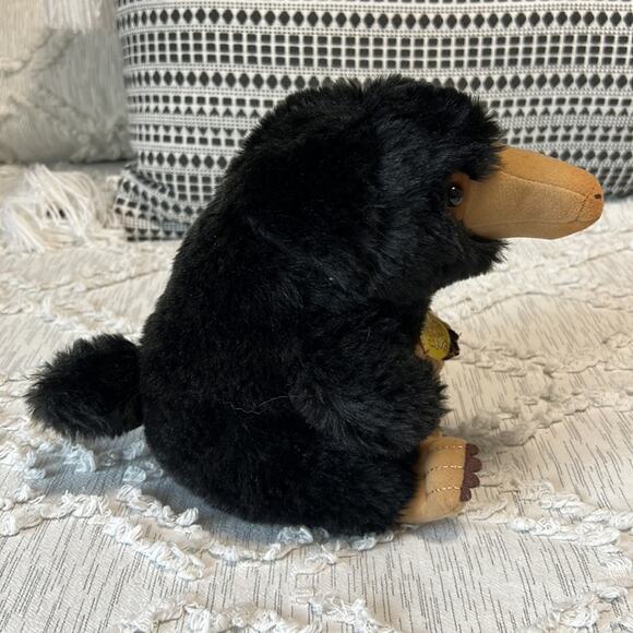 Harry Potter Niffler Plush Fantastic Beasts Approx 8" Plush Wizarding World - Picture 2 of 7